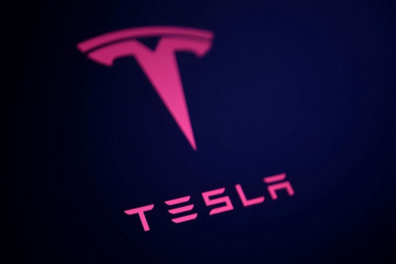 Australian judge may order Tesla access to engineering systems in class action