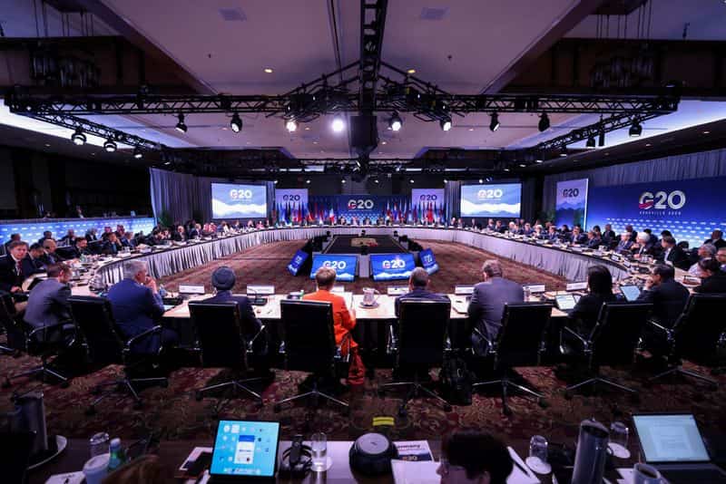 US pushes G20 to cut trade imbalances, focus on China