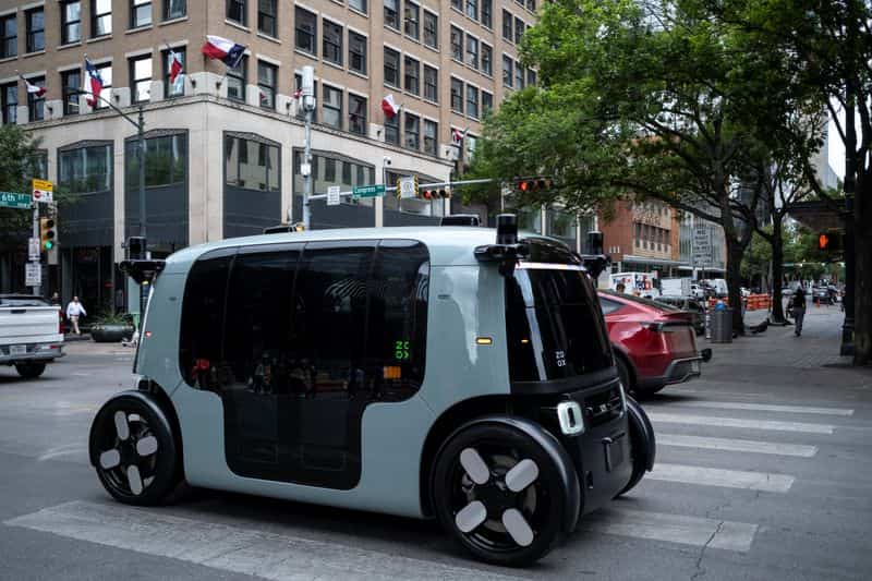 Zoox and Waymo Expand Driverless Robotaxi Services to New US Cities