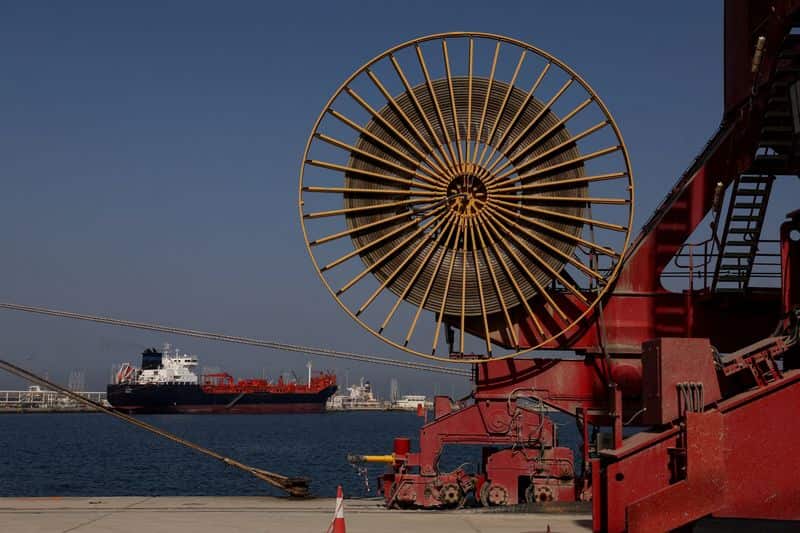 Oil Prices Surge Past $90 on Renewed US-Iran Strikes