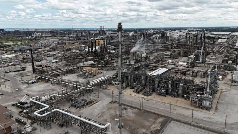 BP refinery lockout signals shift in Big Oil labor tactics