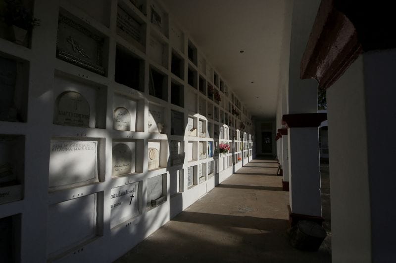 Colombia conflict victims identified slowly, leaving families waiting