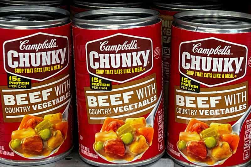 Campbell's forecasts annual sales below estimates, cuts dividend