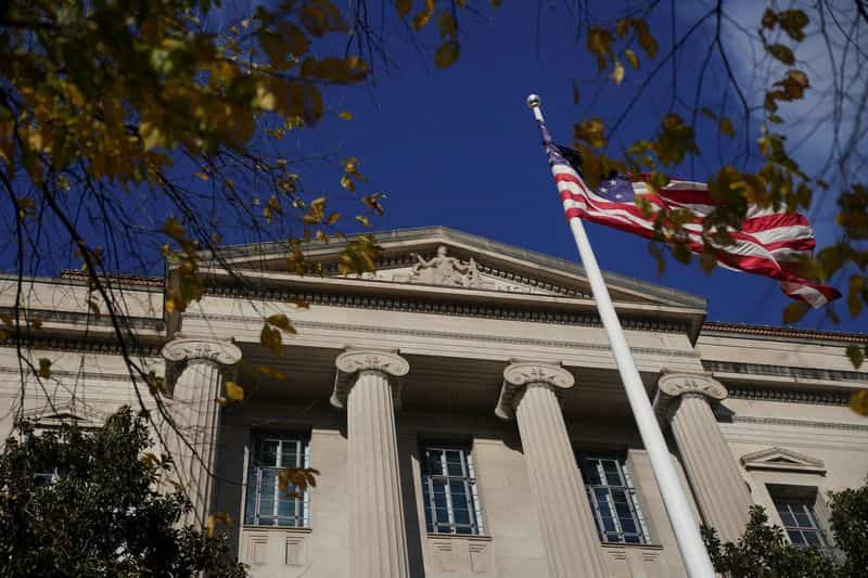 Ex-Pardon Attorney Sues Justice Department Over Mel Gibson Gun Rights Case