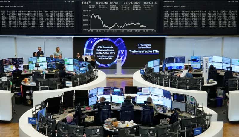 European shares dip ahead of US jobs data; Volkswagen jumps on transformation plan
