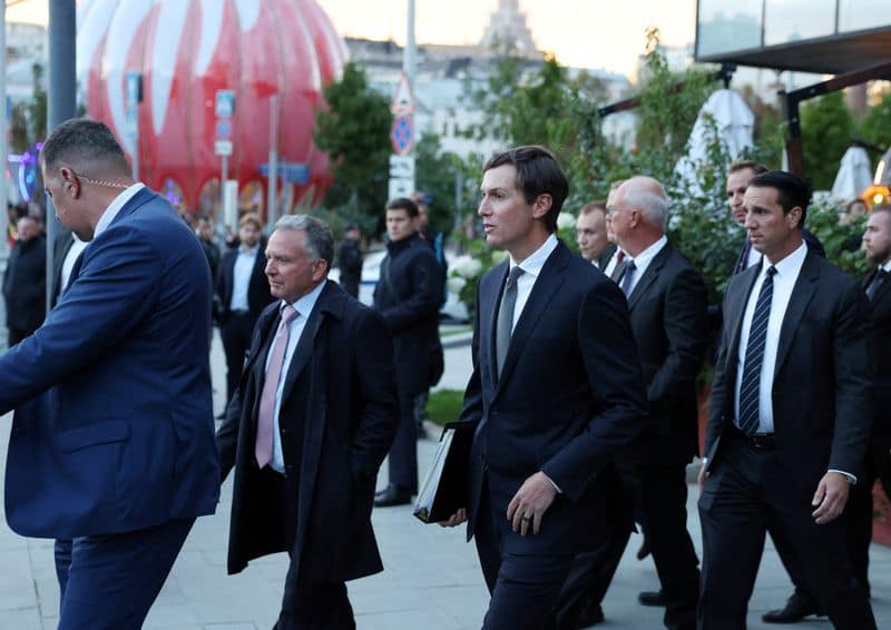 Russia Halts Kyiv Strikes as US Envoys Arrive for Peace Talks