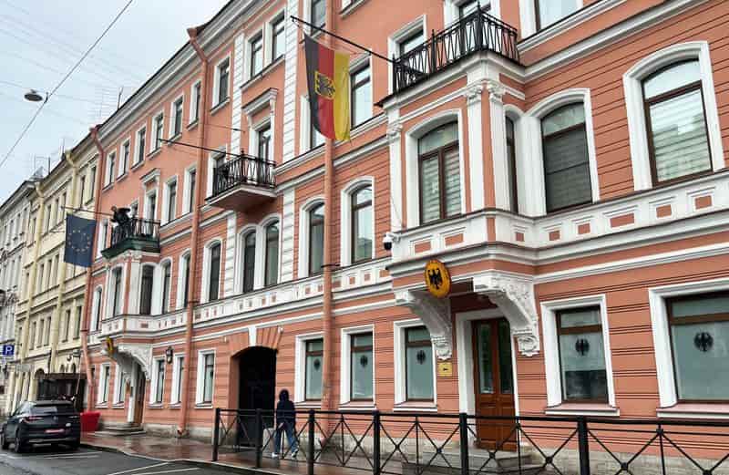 Russia Closes German Consulate in St. Petersburg Amid Diplomatic Dispute