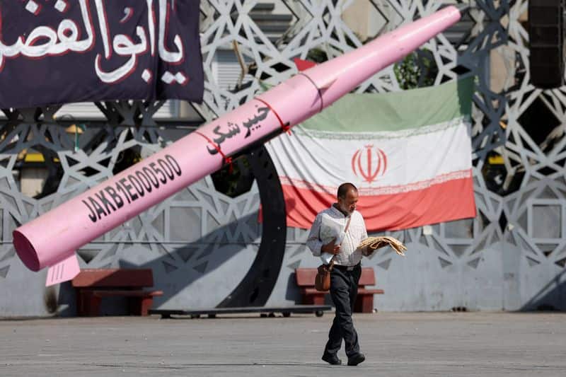 UK enacts tougher sanctions on Iran