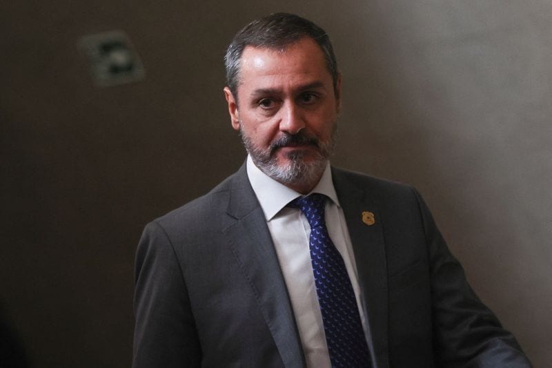 Brazil court crisis deepens as justice orders federal police chief suspended