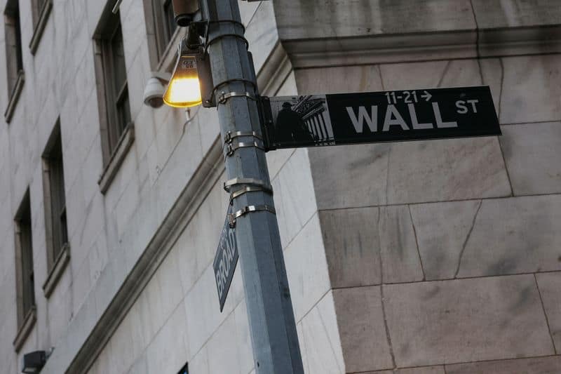 Barclays raises S&P 500 year-end target to 7,950 on strong earnings