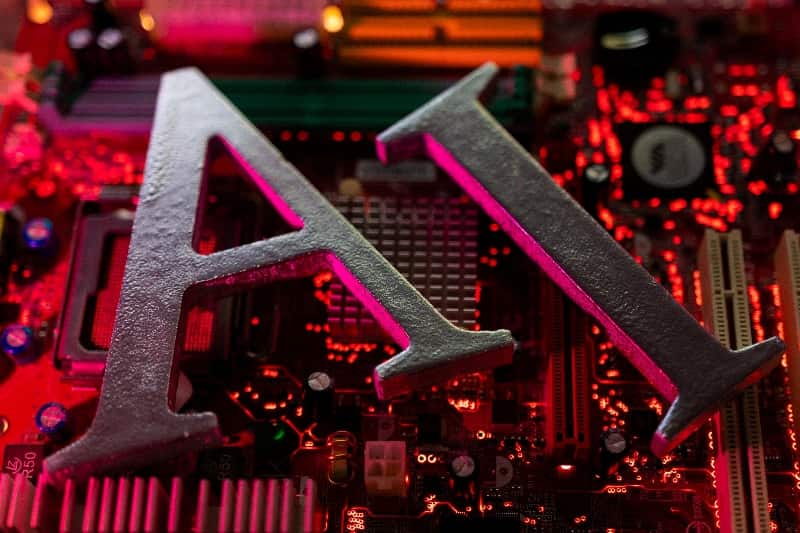 AI boom poses financial stability risks, BIS head says