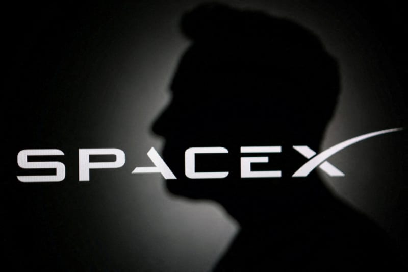 UK spends nearly $40 million on SpaceX satellite services