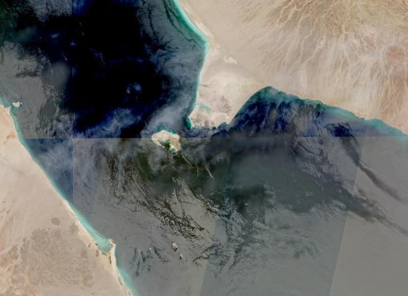 Yemen's Houthis seize Mocha, advance toward Bab el-Mandeb Strait