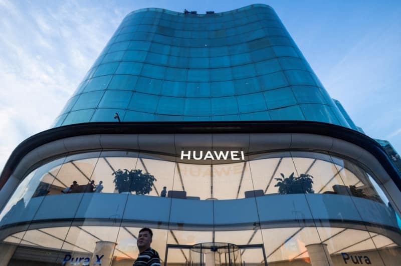Trump administration to lend $100 million to Africell, countering Huawei in Africa