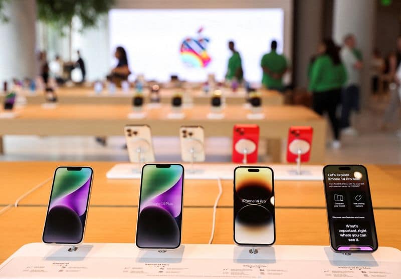 India regulator probes Apple's warranty terms after iOS 18 update complaints