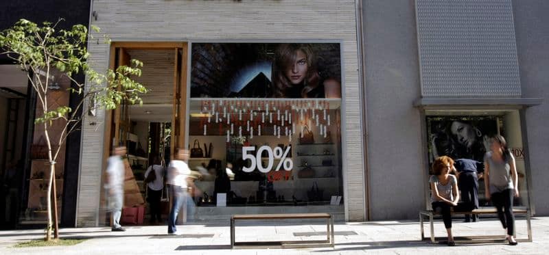 Brazil economic activity falls more than expected in July