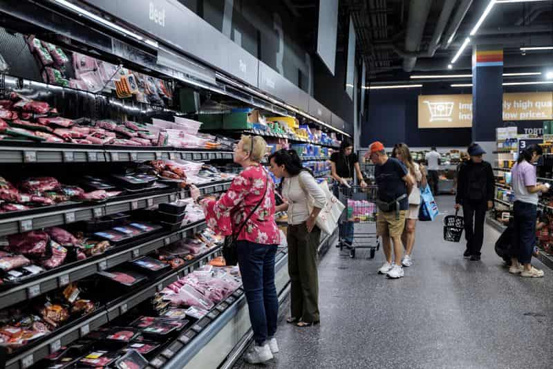 US retail sales jump 1.2% in August, beating forecasts