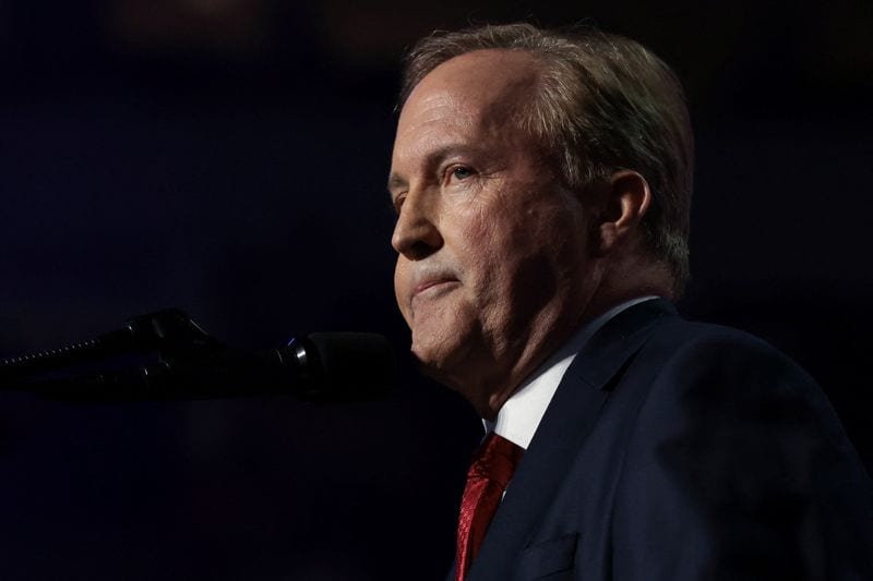 Texas abortion ban caused pregnant woman's death, lawsuit claims