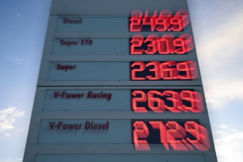 Europe's low gas stocks add to economic and political pressure