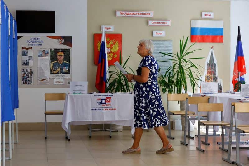Russian election enters final day, seen as test of war support