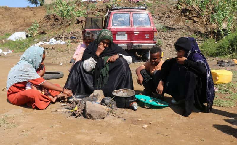 World Food Programme ramps up Yemen aid as Houthi advance displacs thousands