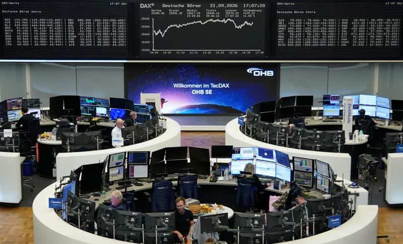 European shares flat as investors await US-Iran talks