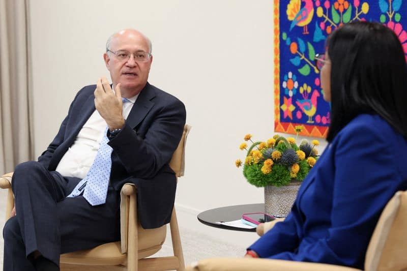 IDB head seeks $2.5 billion Venezuela loan amid board pushback