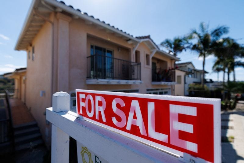US 30-year mortgage rate climbs to 7.12%, highest since May 2024