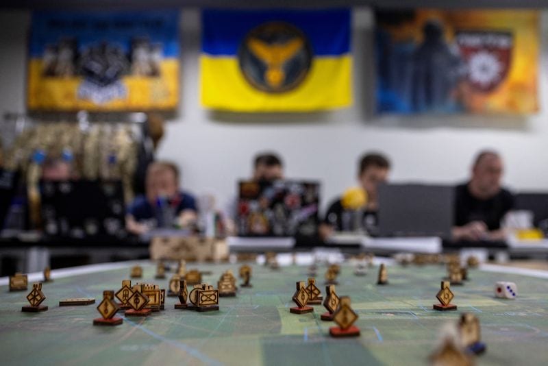 Ukraine army seeks to empower frontline commanders