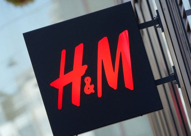 H&M operating profit rises 40% in Q3, beating forecasts