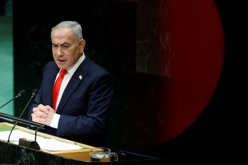 Netanyahu met UAE President on Sunday, Israeli official says