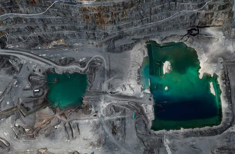 Panama panel recommends First Quantum mine restart for phased closure