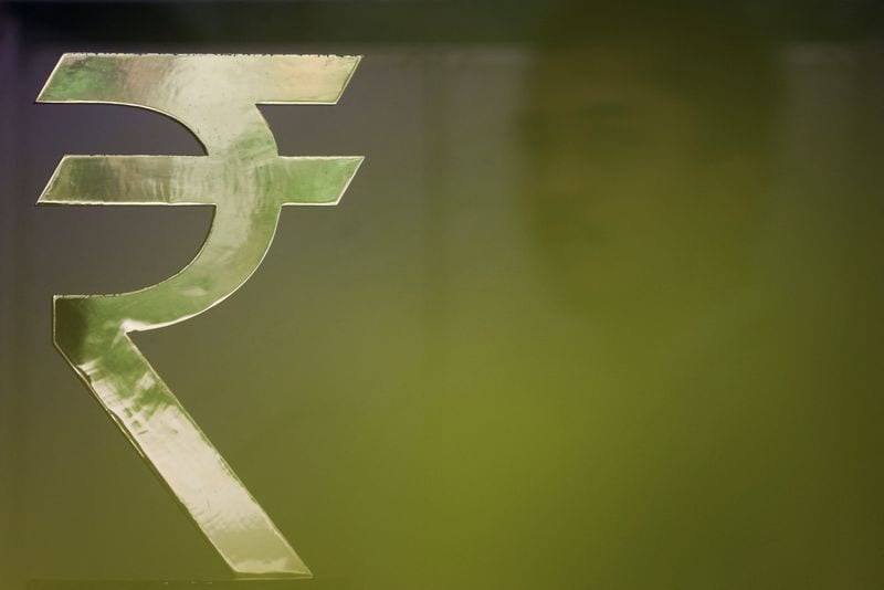 Asian currencies face pressure from high oil prices and rising US yields