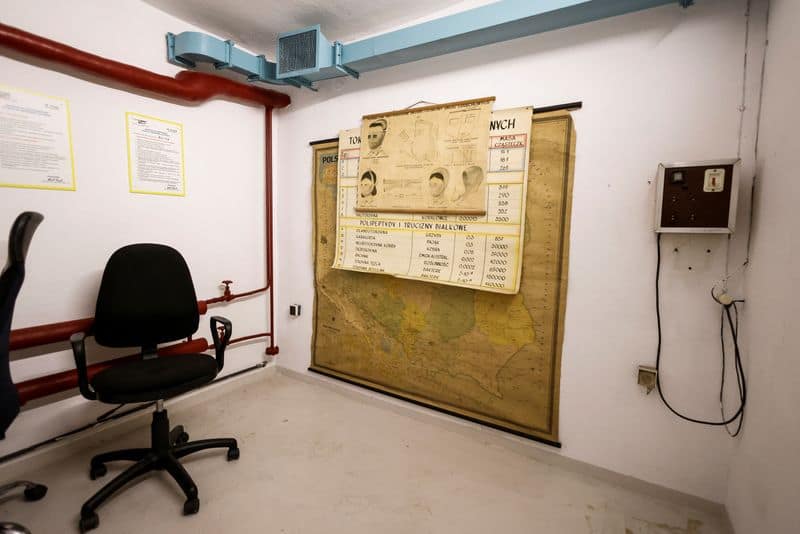 Polish city revives Cold War shelter amid Ukraine war