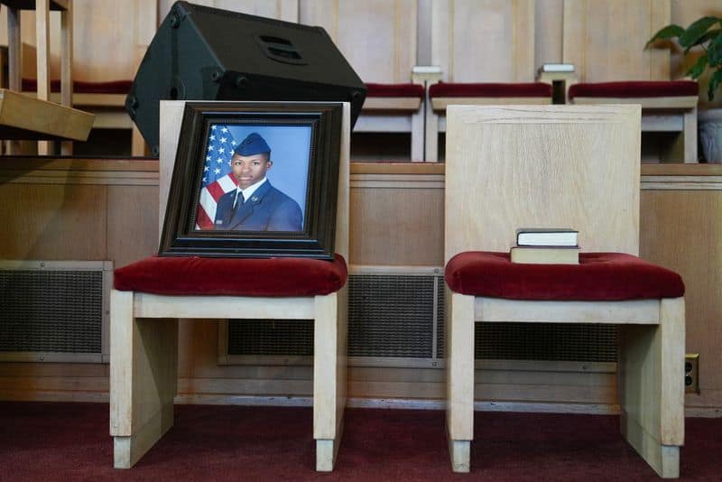 Lawyer vows to seek accountability after ex-deputy acquitted in Black airman's death