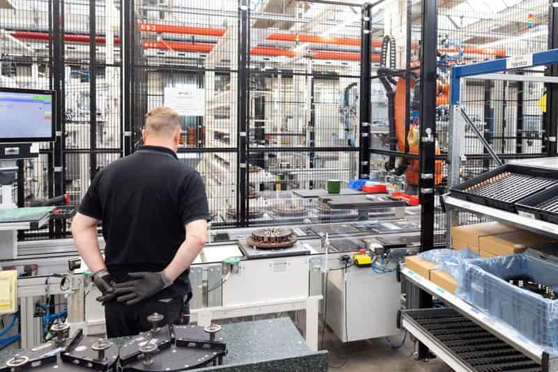 German industrial orders fall 0.8% in August
