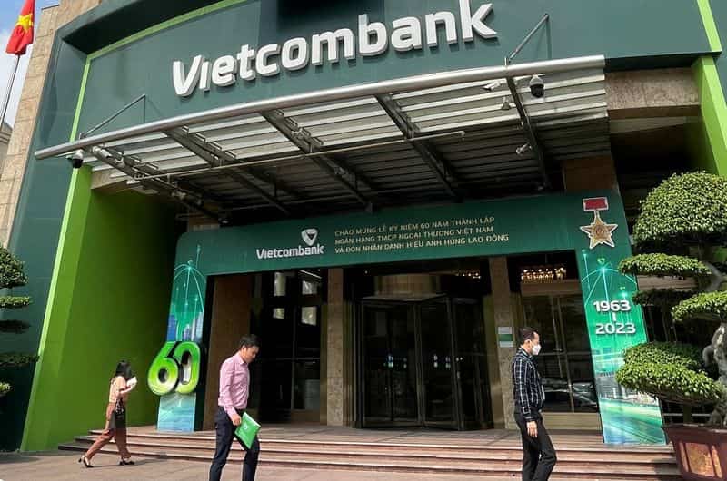 Vietnam banks seek $7 billion from investors amid economic boom