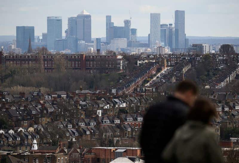 UK housing market faces renewed price pressure as rate hike fears grow, RICS says