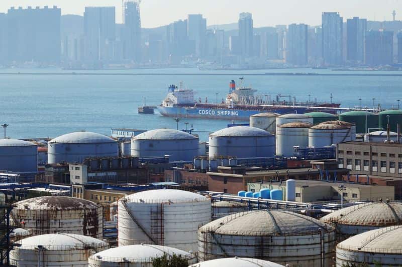 China to resume October refined fuel exports after holiday halt