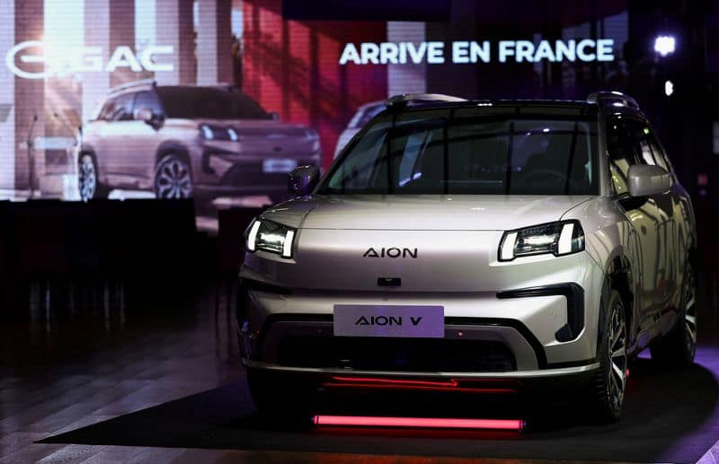Chinese car brands double presence at Paris show amid European competitive pressure