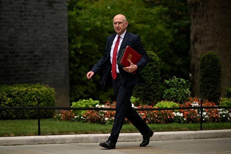 UK finance minister to urge fiscal discipline at IMF meetings