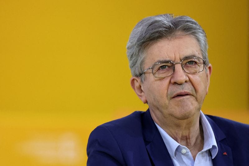 Le Pen, Melenchon set for French presidential run-off, poll shows