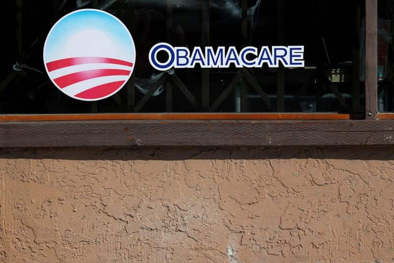 US government halts subsidies for 189,000 Obamacare enrollees