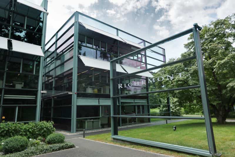 Richemont in talks to join bid for diamond miner De Beers