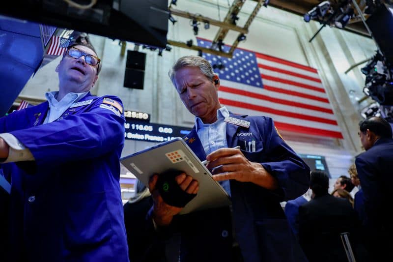 Global tech rout loses steam as US markets rebound