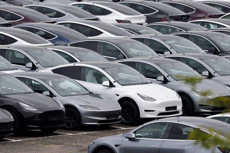 Global EV sales fall 2% in September, ending six-month growth streak
