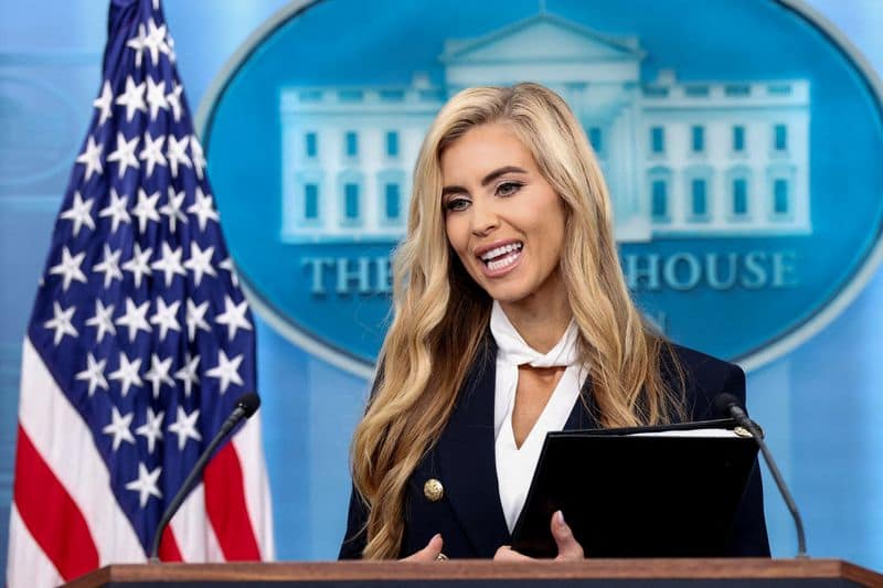 Trump says Zacharia should reconsider White House spokeswoman role
