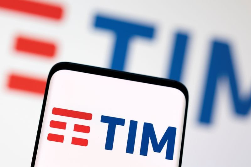 EU probes KKR over alleged misleading statements in Telecom Italia deal