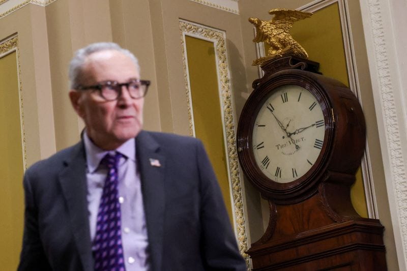 Schumer urges FCC to reject AI political robocall petition