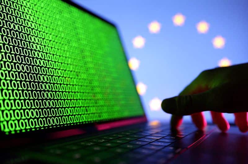 PHP developers prepare critical fix as cyber agencies warn of website outages
